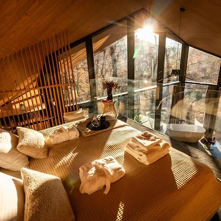 Artam Luxury Reggelivel * Parád