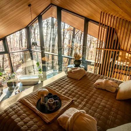 Artam Luxury Reggelivel Parád
